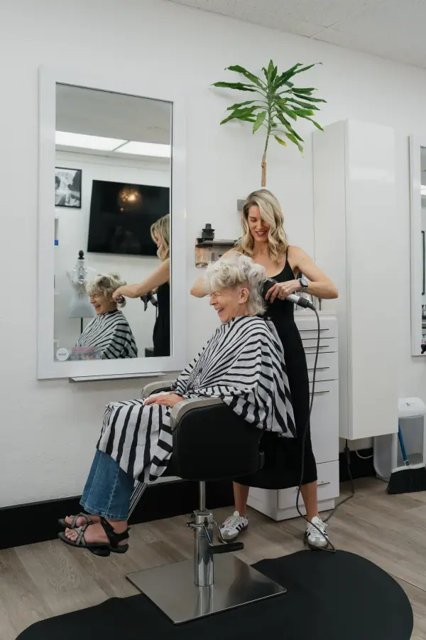 Full-volume blowout at angelajoneshair, Palm Springs